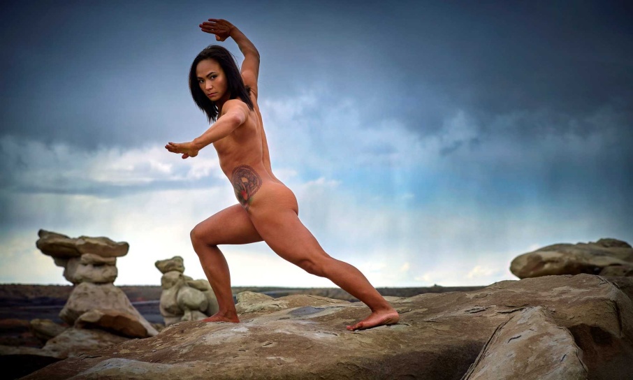 Michelle Waterson nackt 76